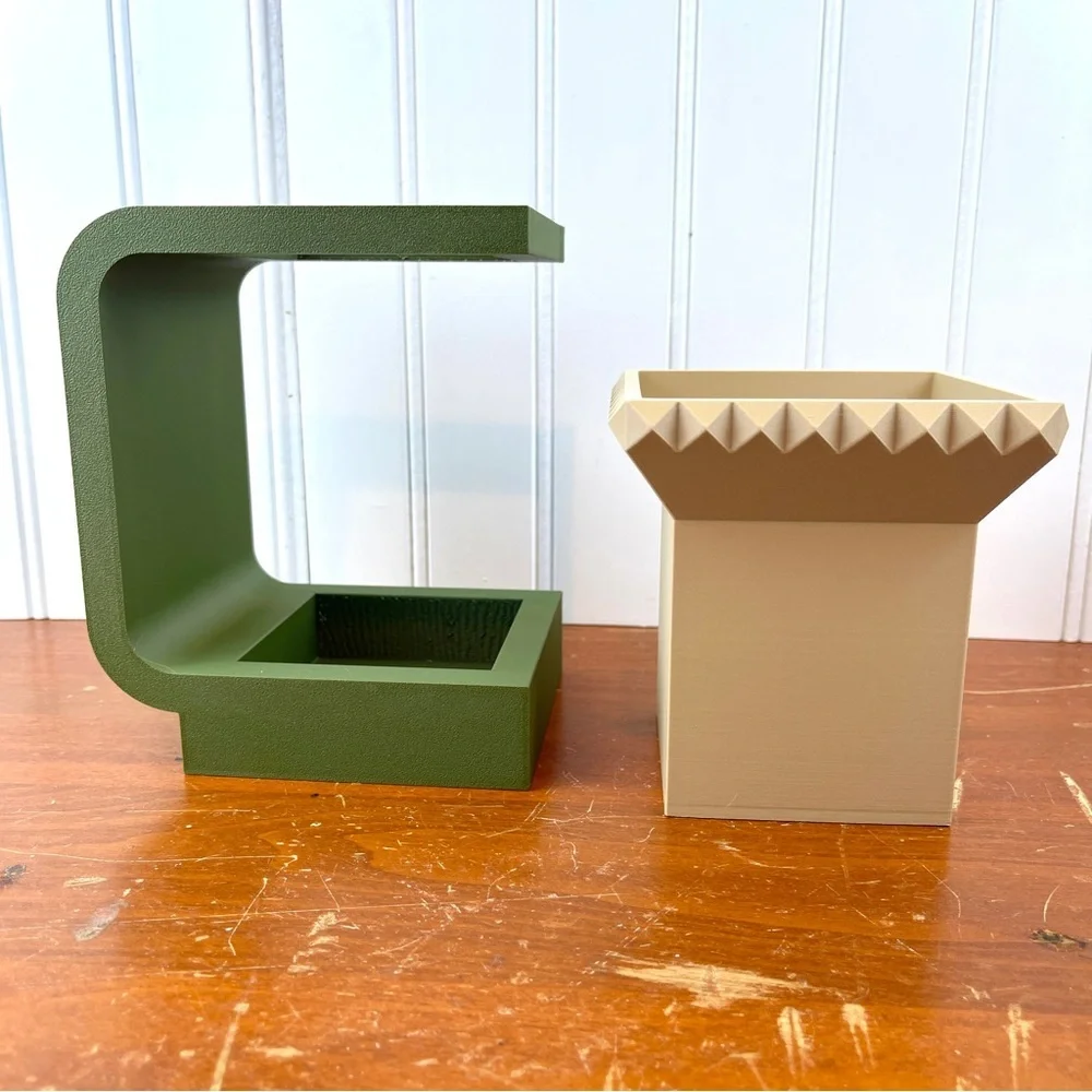 The Daka Planter, Planter with Stand, Indoor Flower Pot, Succulent